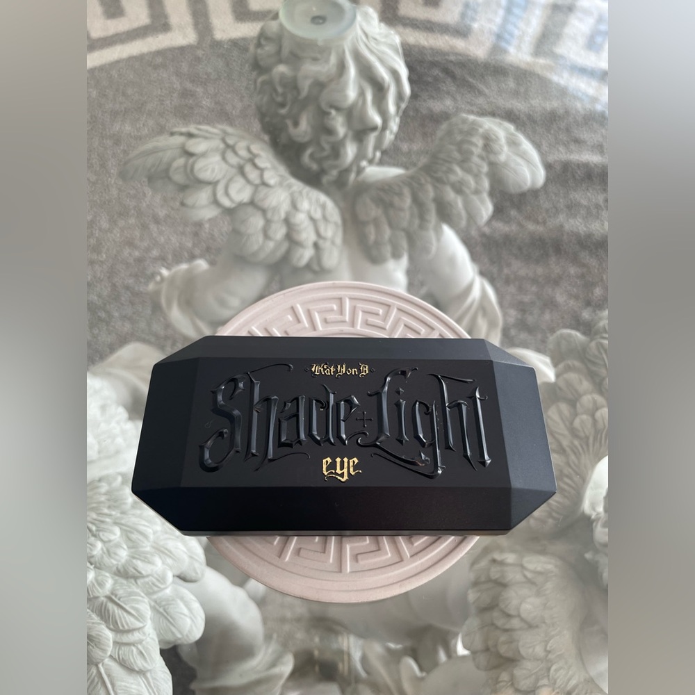 ♓️ Kat Von D Shade + Light eye palette FAWN AUTHENTIC Eye Contour - Picture 8 of 8